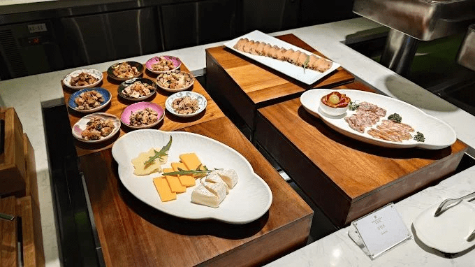 沿著涵碧半島的光與影，入住漢來日月行館感受湖面流動的靜與暖