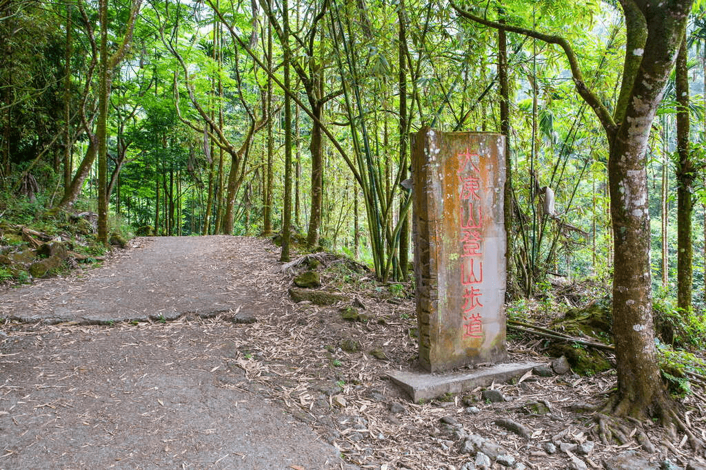 踏上前往台南白河的慢旅日子，在儷景溫泉會館讓身心一起沉進溫熱泉霧裡