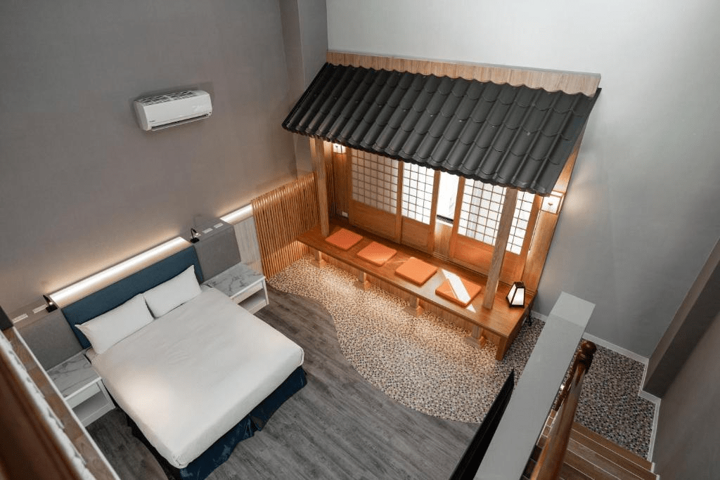 把忙碌留在城市後前往宜蘭、礁溪與員山的住宿，任山風與光線帶你走向更安靜的自己