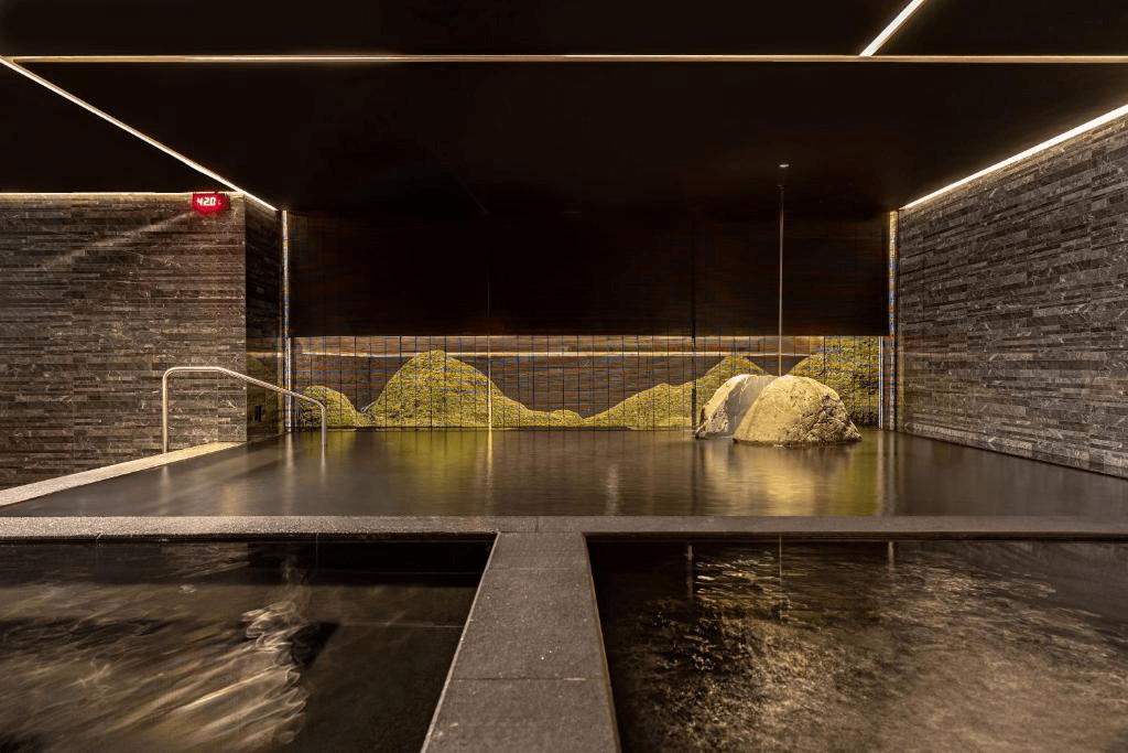 在北投晶泉丰旅泡一場秋日暖湯，讓霧氣與靜謐一起落進心裡