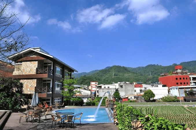 苗栗慈夢柔渡假會館｜大湖山城裡的歐風莊園度假地