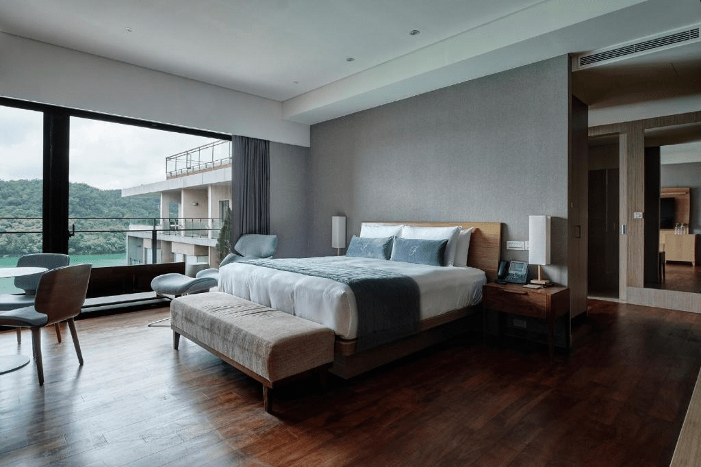 在日月潭醒來的早晨,從湖畔住宿開始感受旅途的柔軟節奏