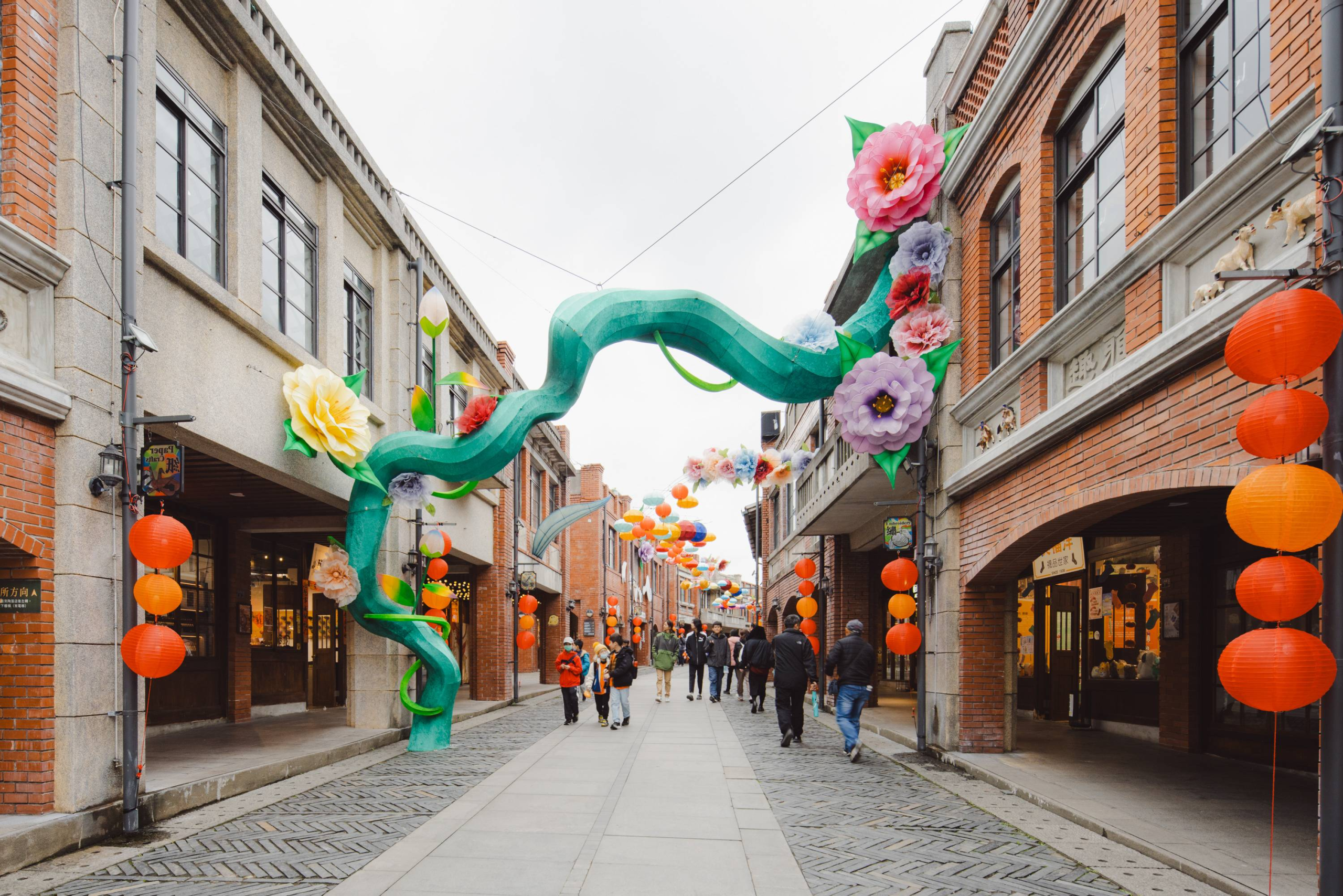 把午後留給文化，在傳統裡散步，一步一溫度，宜蘭傳藝園區的文化溫柔