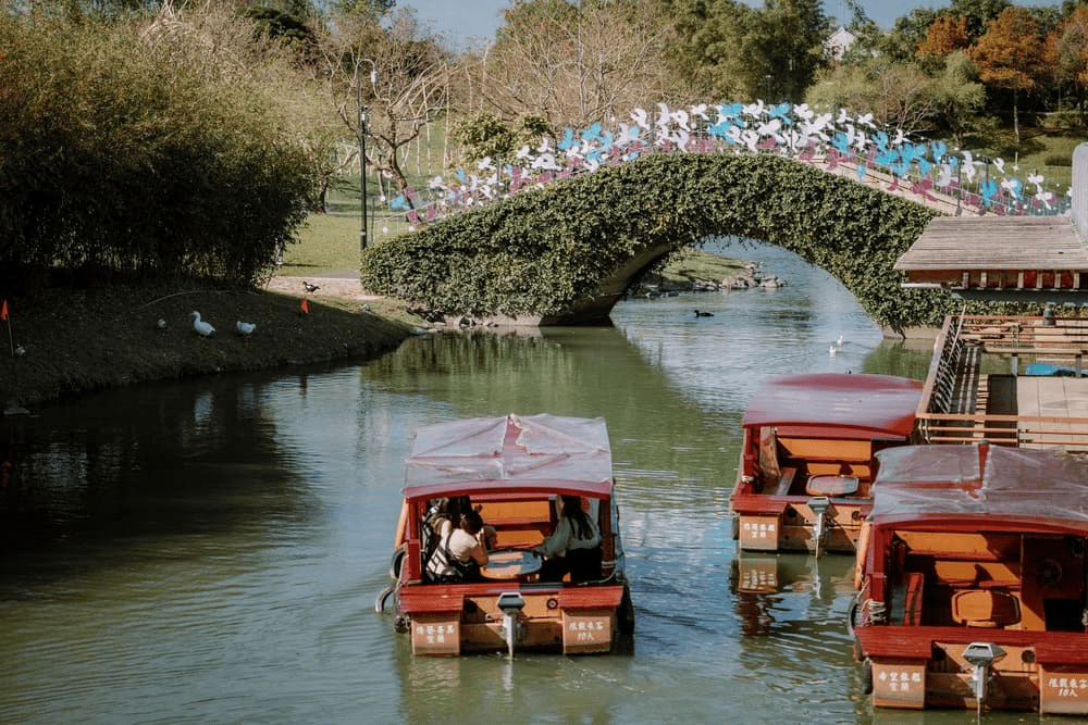 把午後留給文化，在傳統裡散步，一步一溫度，宜蘭傳藝園區的文化溫柔