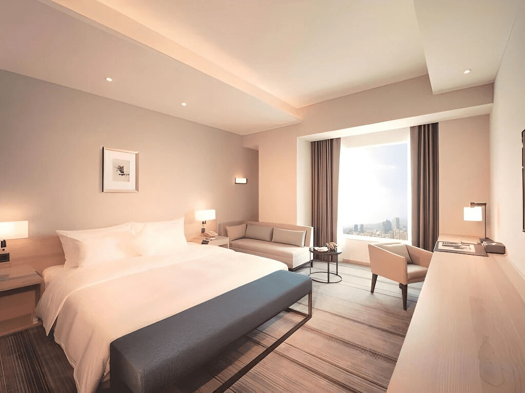 走進台北台南高雄與桃園的和逸飯店，在旅行的光影與節奏中找到一處安心停靠的地方