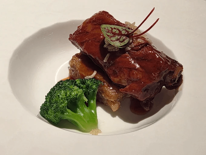 漢來日月行館｜在日月潭晨光裡醒來，把旅程交給湖面與風的節奏