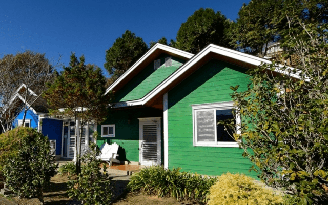 在木屋裡看雲海流動，住進雲霧與陽光之間，清境晨曦山莊的溫柔慢時光