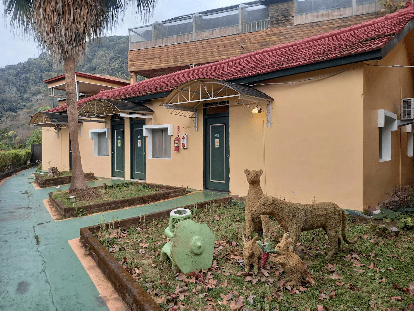 被群山環抱的綠原休閒渡假飯店