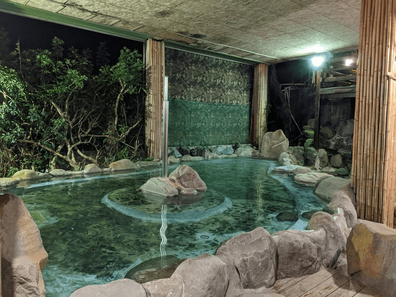 山巒疊翠的遠眺視野