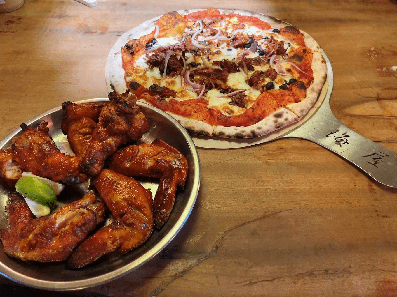 在午後的風裡騎上 17 公里海岸線，把新竹海岸風景區的光與海都收進今天的節奏