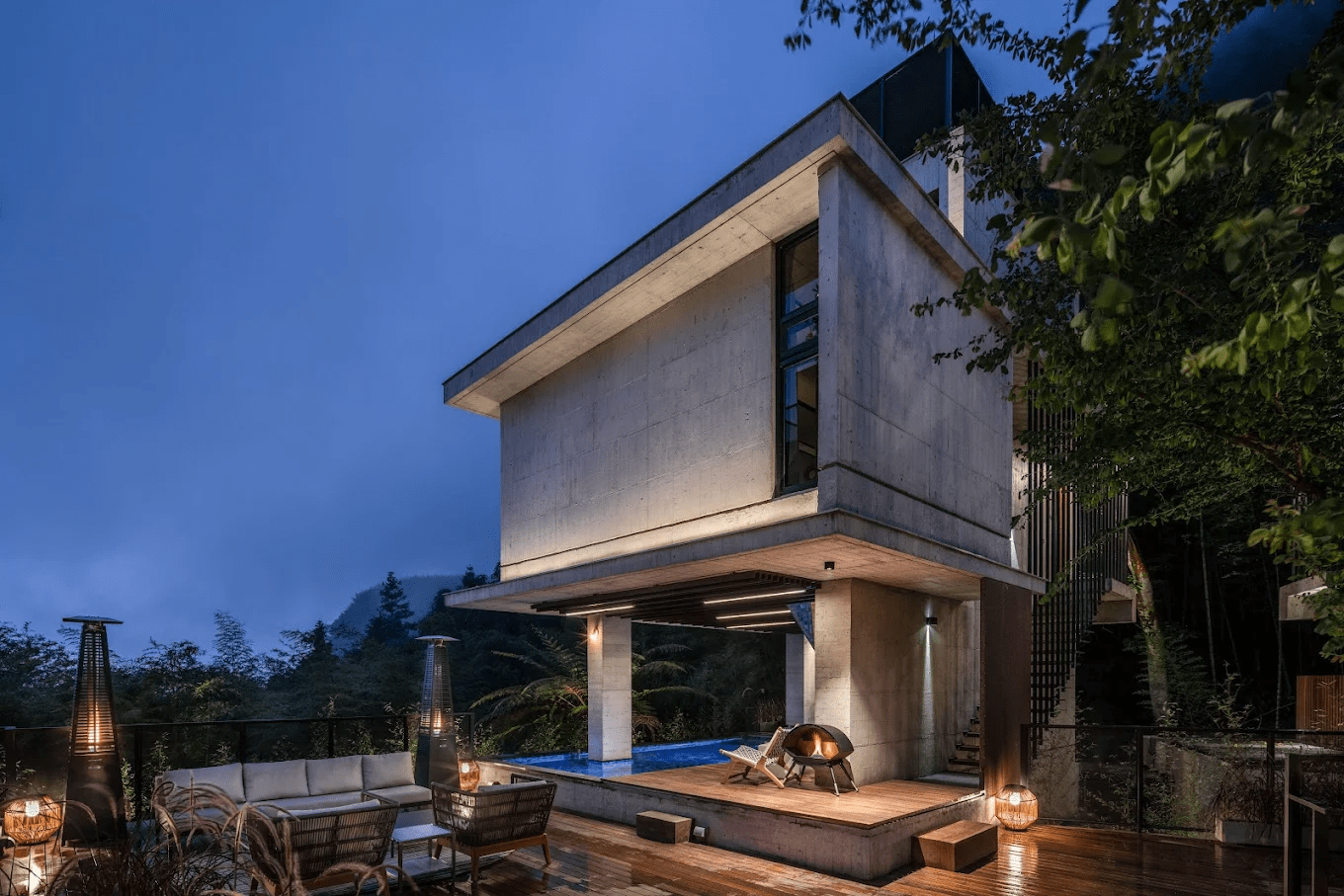 Deer Chaser 溪頭遊獵羊灣