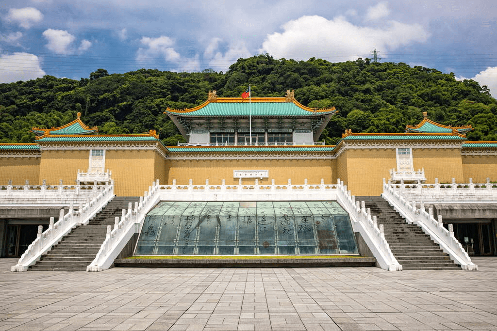 踏進台北老爺大酒店的那個午後，讓自己在城市的節奏裡找到一段自在又安穩的停留