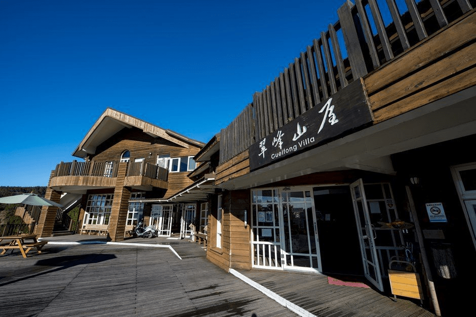 把城市暫放身後,隨著太平山的山風和湖面變化,感受四季在森林裡輕輕展開