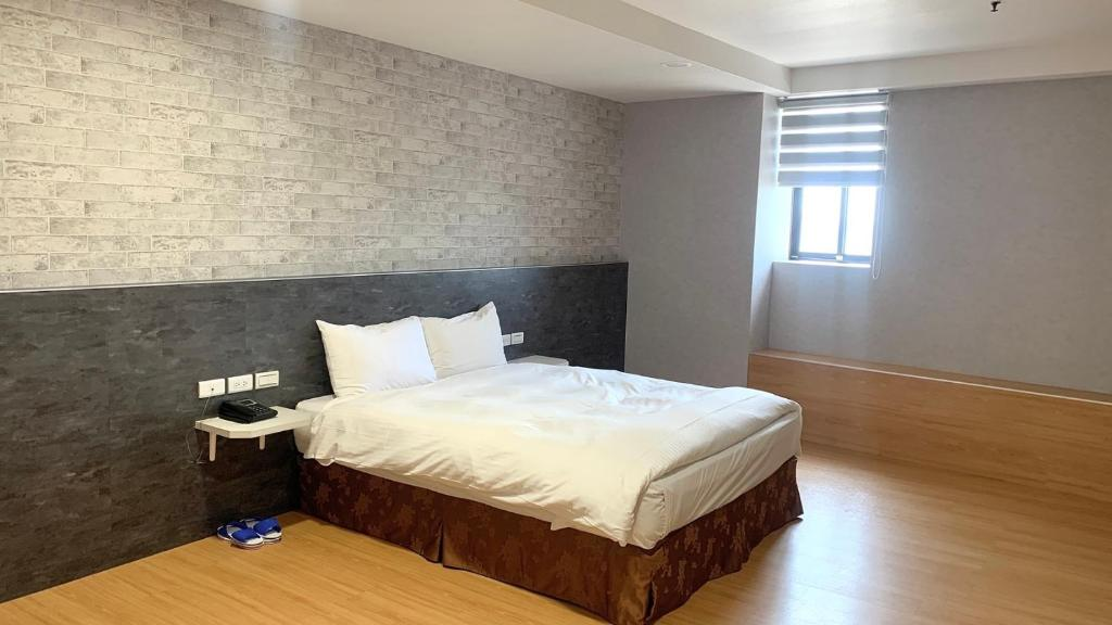 漫步台南府城的慢生活,睡進老城的溫柔裡,遇見一座城市的柔光與味道