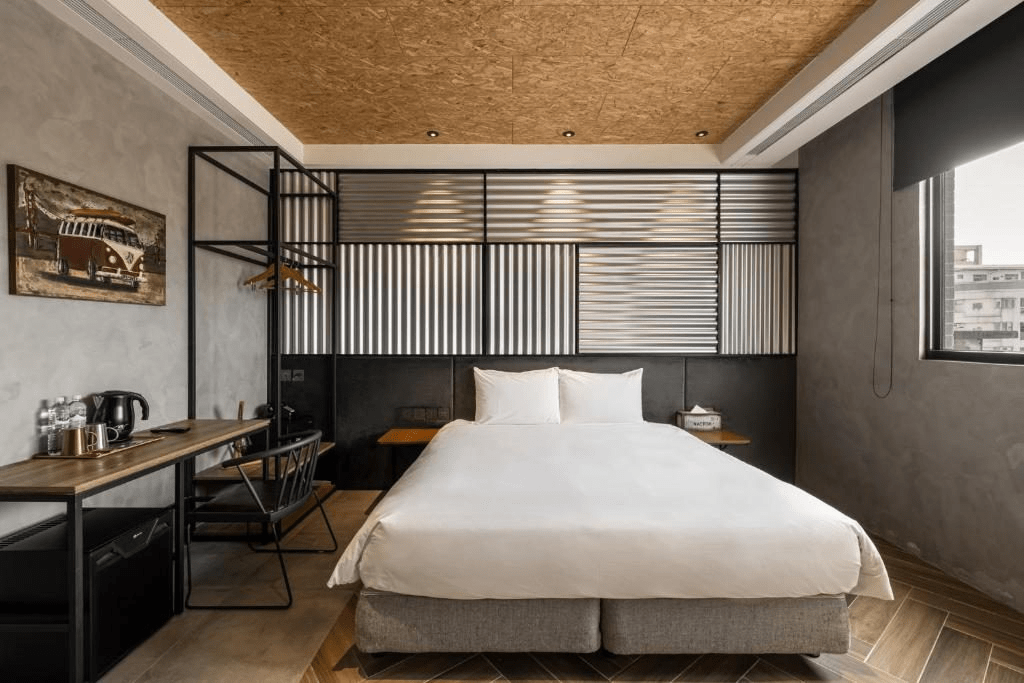 走進台南巷弄裡的緩慢晨光，在 OINN 巷弄潮旅住進一段輕盈又充滿生活味的旅程