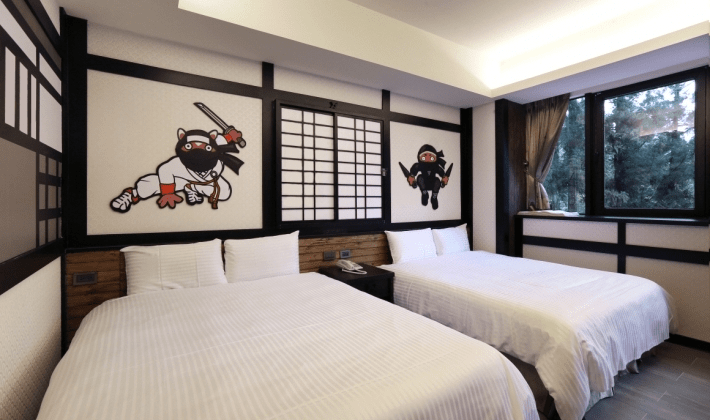 迷霧中的主題旅宿，明山森林會舘的一夜，享受森林與故事交織的妖怪村