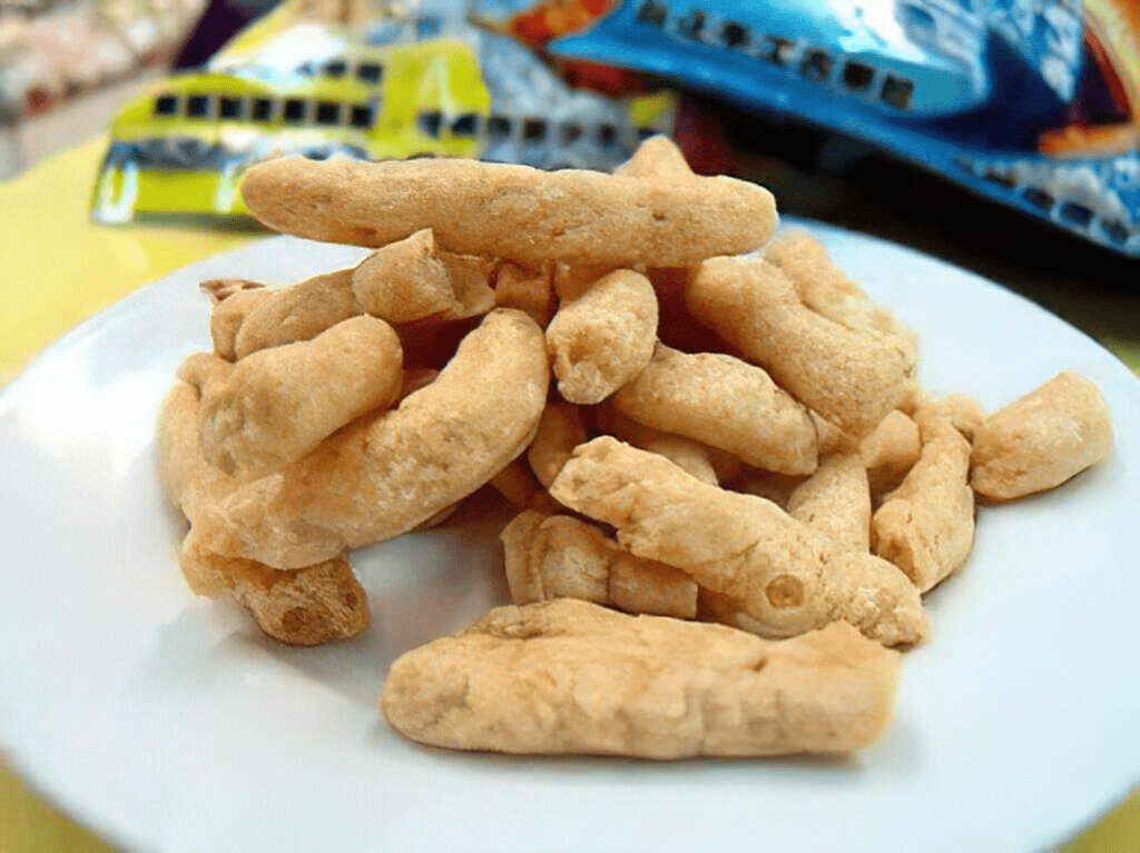 沿著河光走一趟淡水老街，與味蕾邂逅，在歷史與海風之間找到一份飽足