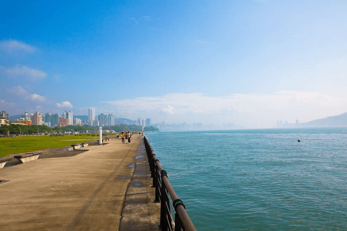 走進淡水的午後河岸,把四大景點串成一條想反覆走的輕旅行動線