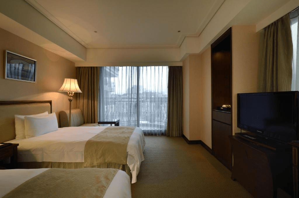 沿著河岸走進淡水的夜色，在這些住宿裡把海風與旅途的溫度悄悄安放好