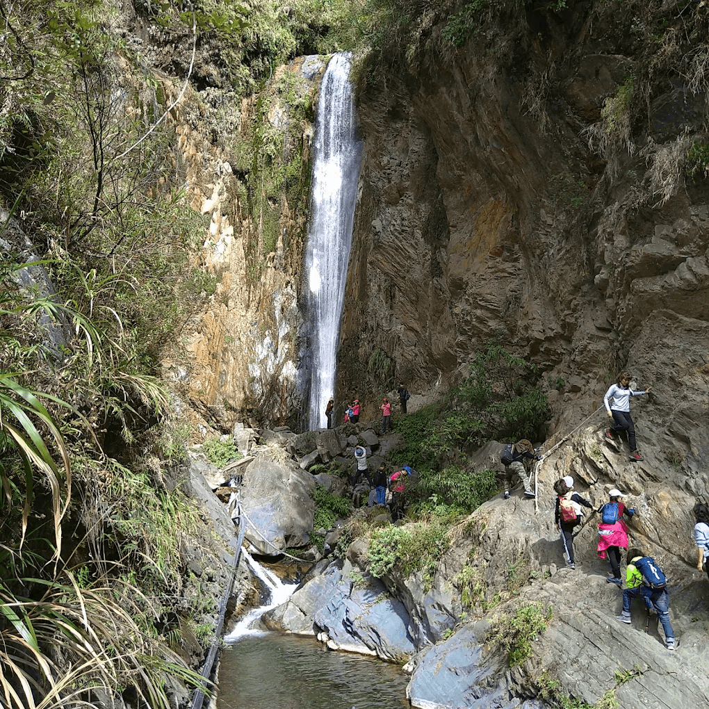 想遠離城市的喧囂、走進歷史與山林交織的秘境嗎？