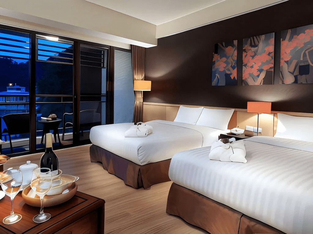 沿著日月潭的湖光走一圈，把南投最美的五間住宿住進記憶裡