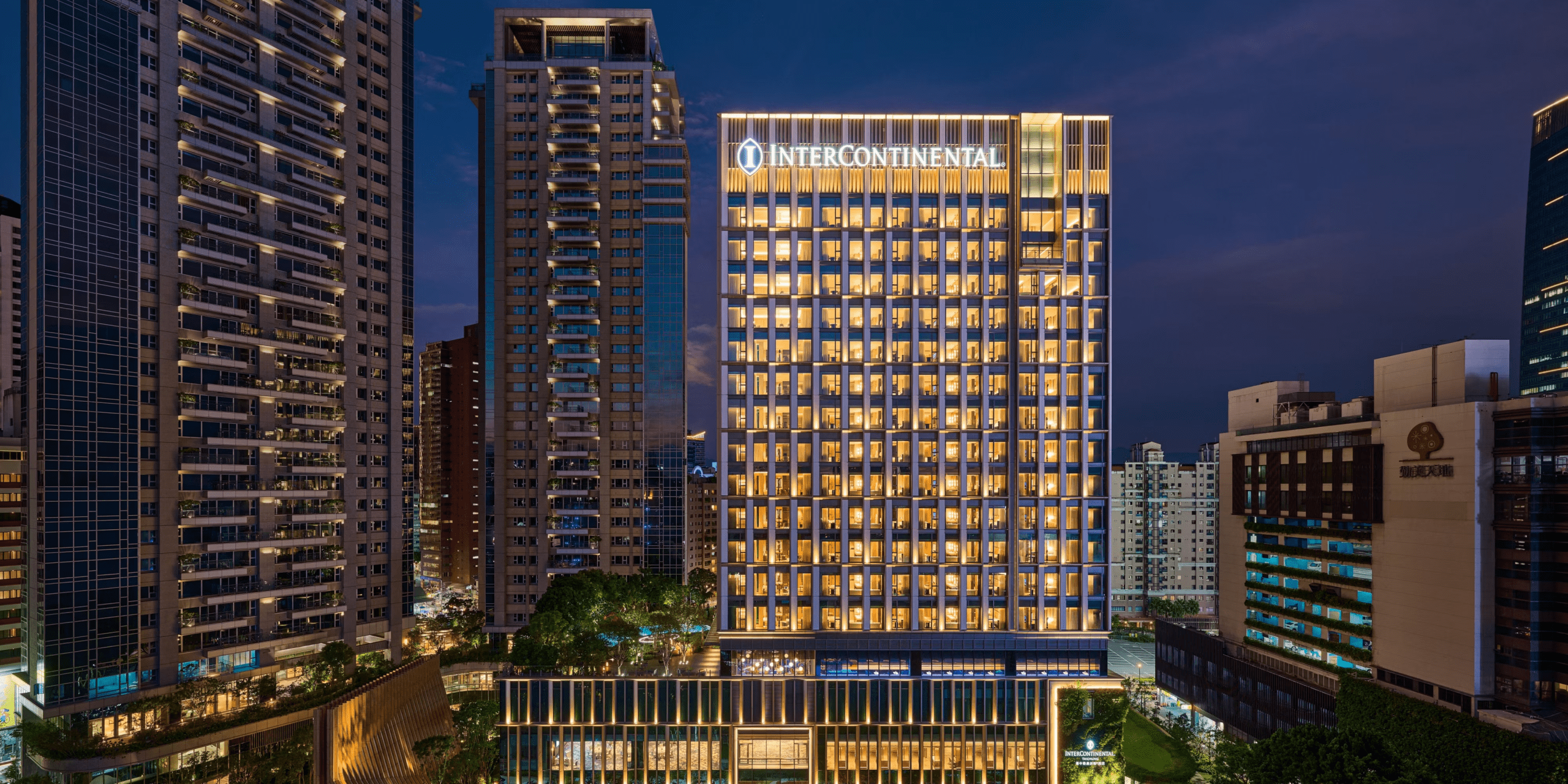 在台中過夜的五種方式｜光影、設計與城市溫度，從都會奢華到水岸靜謐