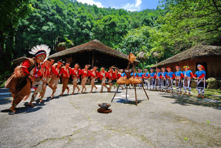 走進九族文化村｜日月潭旁的文化樂園，在山與湖之間尋找部落的聲音