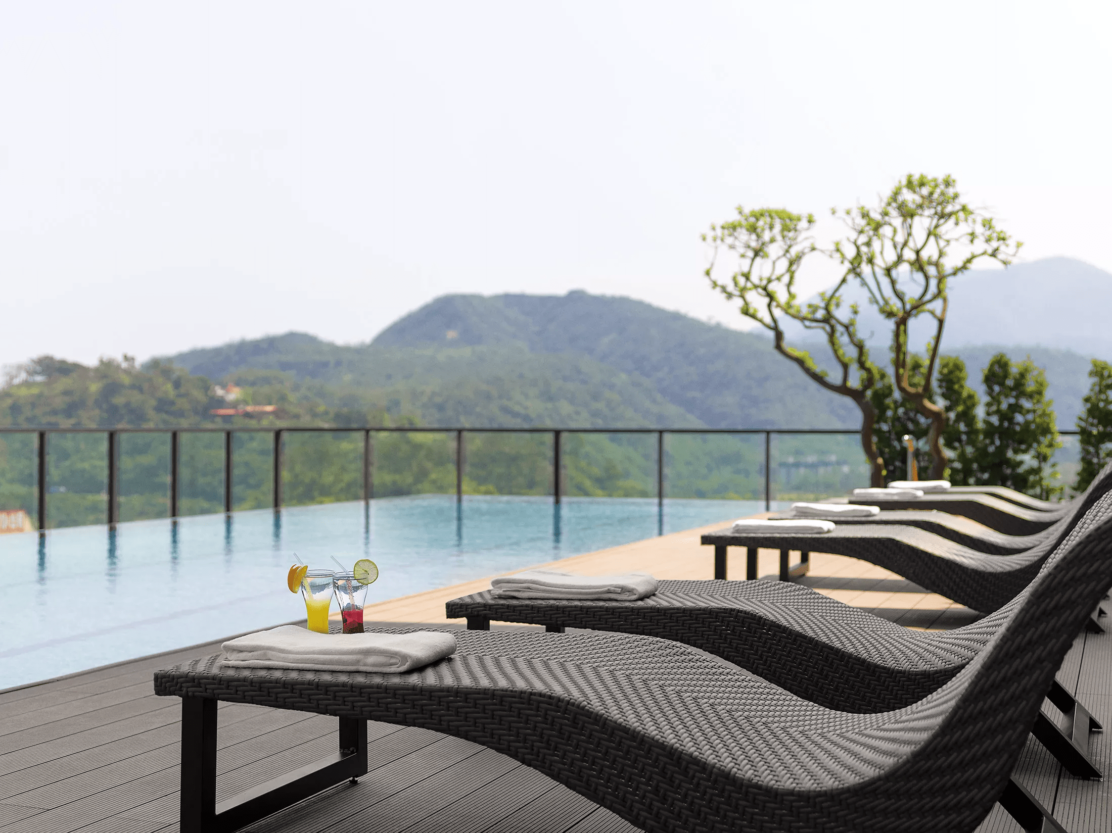 煙波大飯店蘇澳四季雙泉館｜泡進太平洋的藍，從冷泉茶席到港灣晨曦