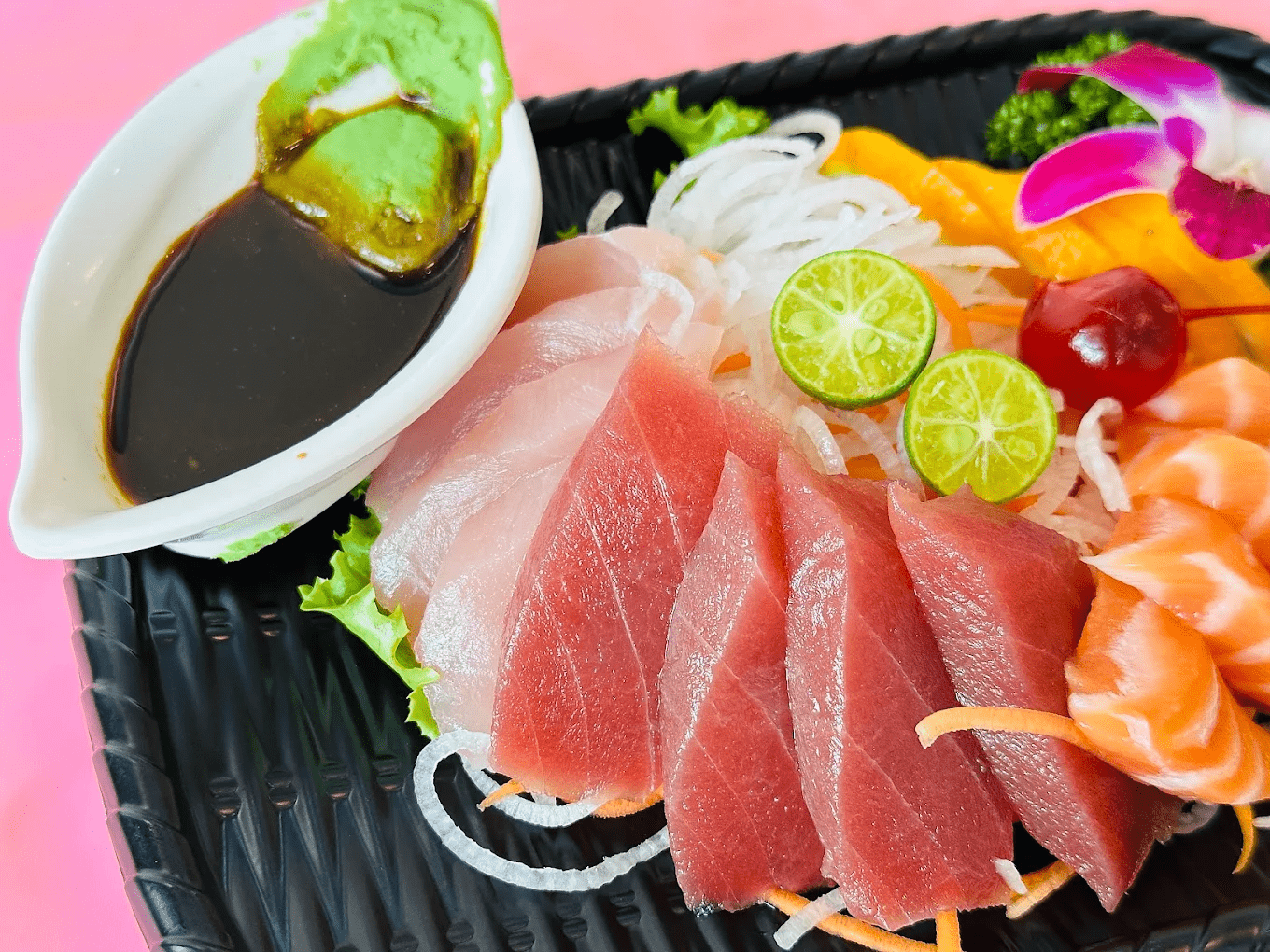 清蒸石斑:鮮嫩魚肉展示