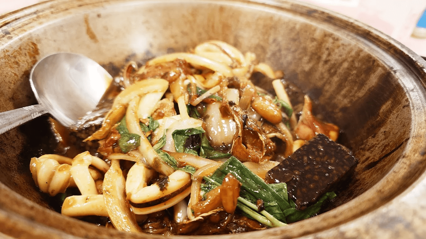 九層塔蛤蜊湯:清甜暖胃