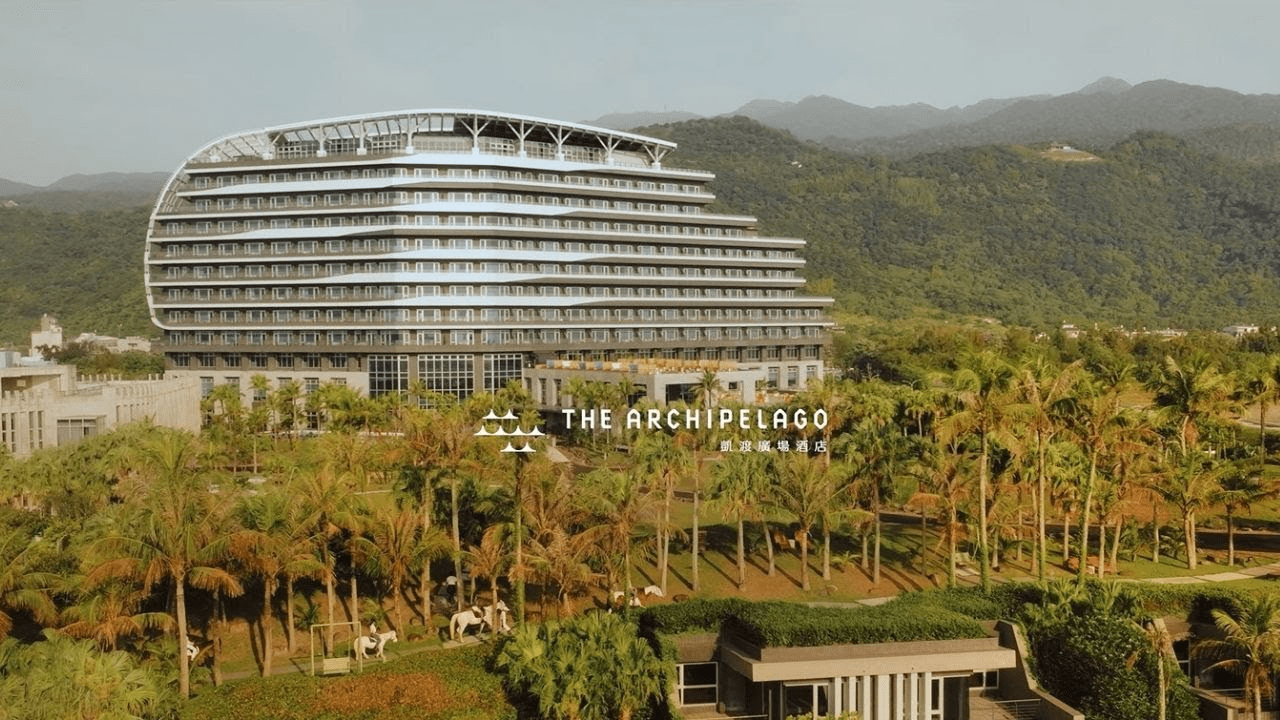 從龜山島日出到夜色微光，風成為音樂｜凱渡廣場酒店的藍色假期與慢生活