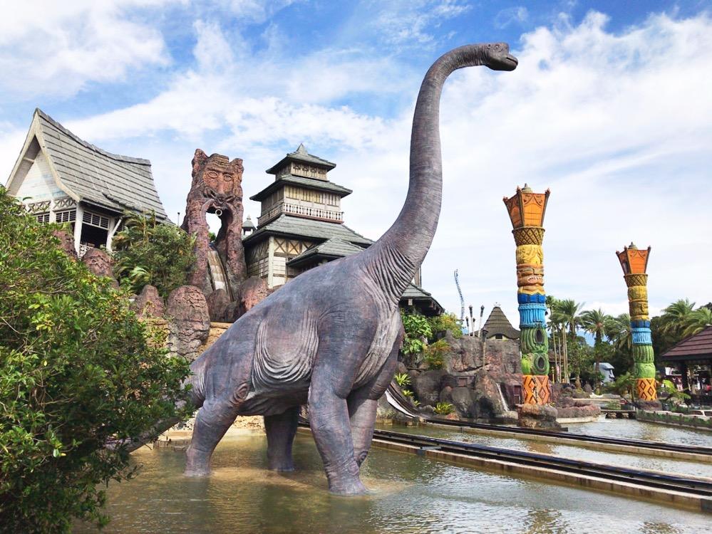 1. Leofoo Village Theme Park