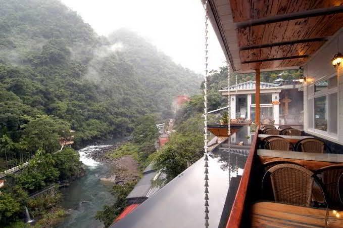 明月溫泉會館｜烏來泡湯最佳選擇｜明月溫泉會館完整指南