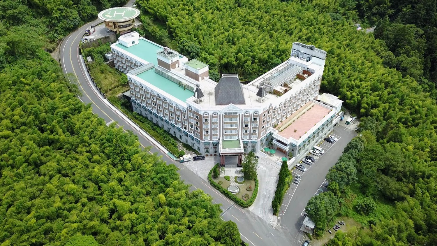 溪頭米堤大飯店