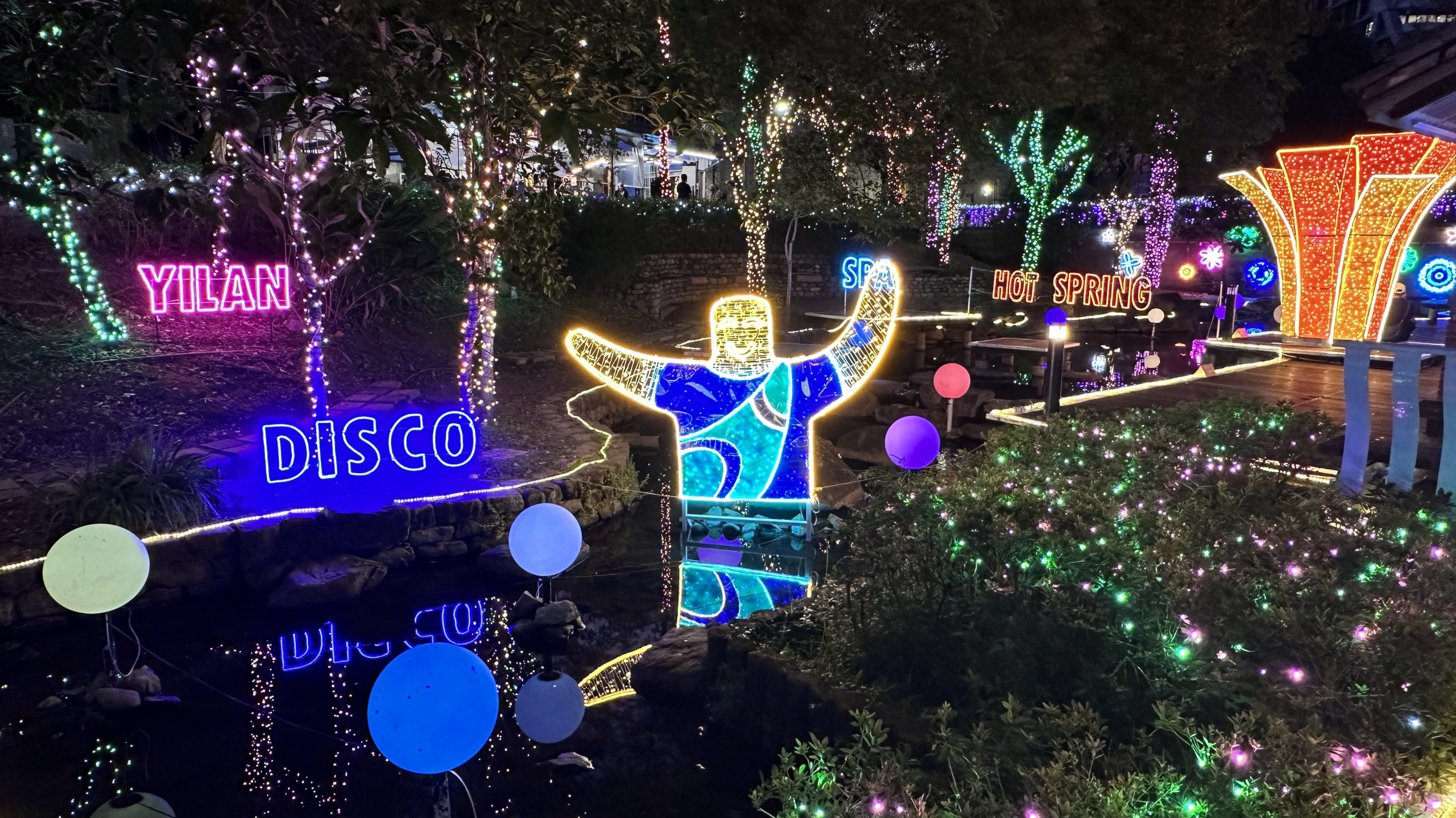 循著溫度而來的旅程落在礁溪住宿裡，泡湯與散步交織出的柔軟時光剛剛好