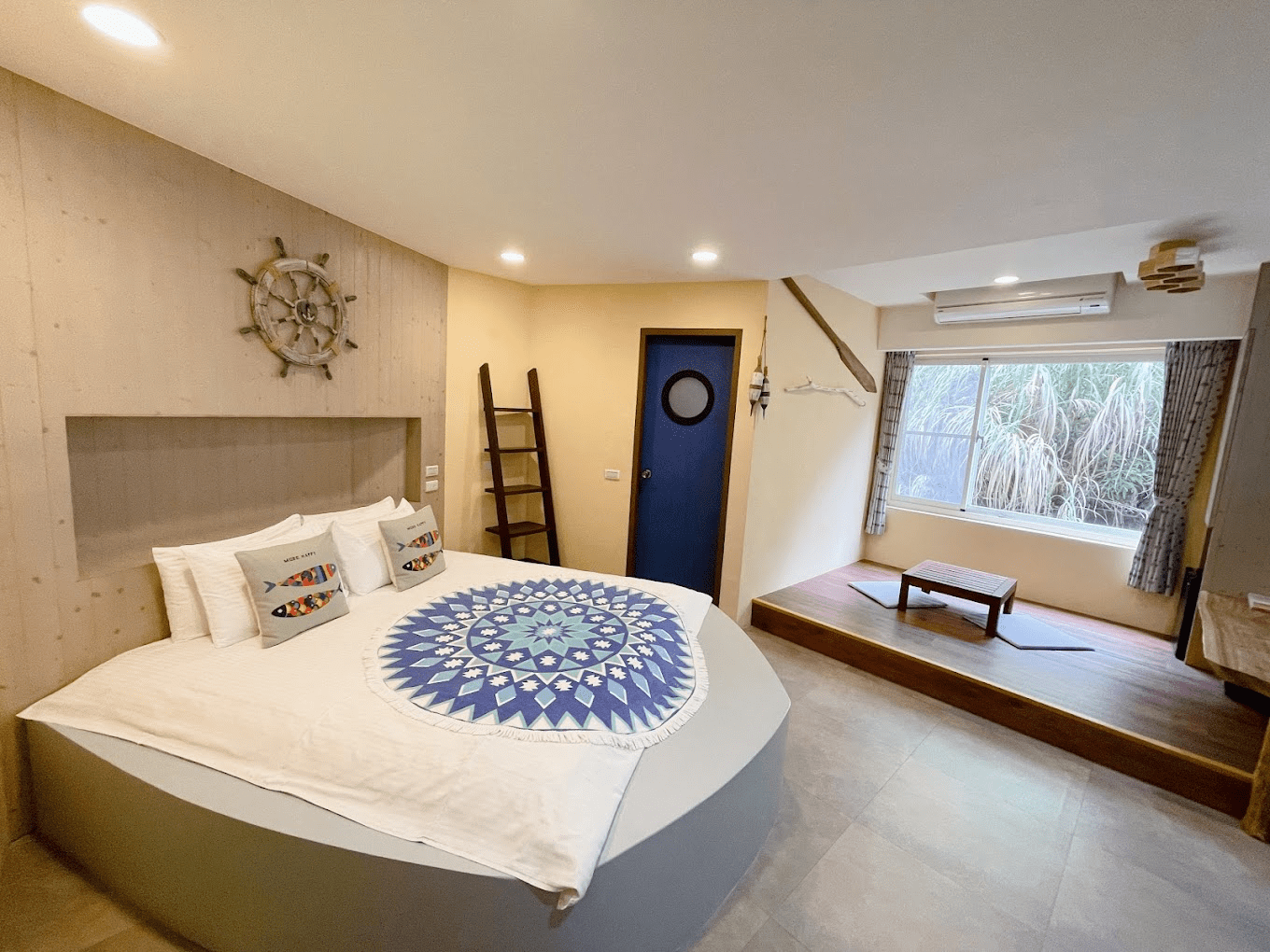 五船民宿以船為主題，充滿創意的設計空間令人驚艷