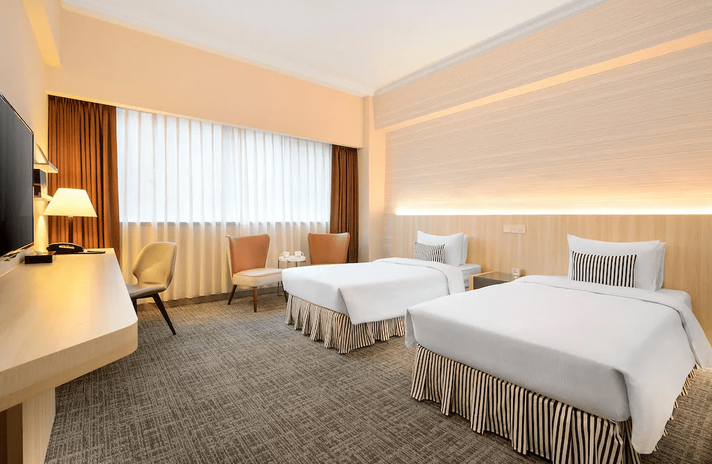 讓旅程從台北飯店的窗景開始,把城市的風與光收進一晚溫柔又輕盈的休息裡