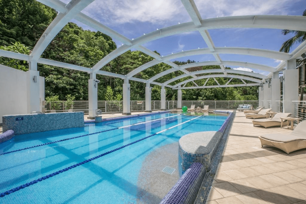 在北投的大地酒店迎來安靜的夜晚，讓溫泉的蒸氣陪你把冬季旅程悄悄放慢