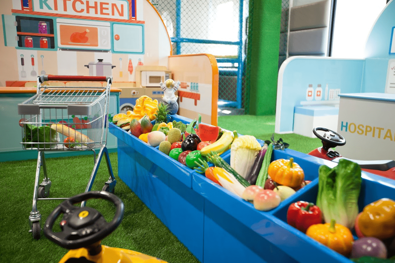 把旅程安放在鳳凰酒店的窗景裡面，短暫留宿一晚台中最溫柔的城市角落