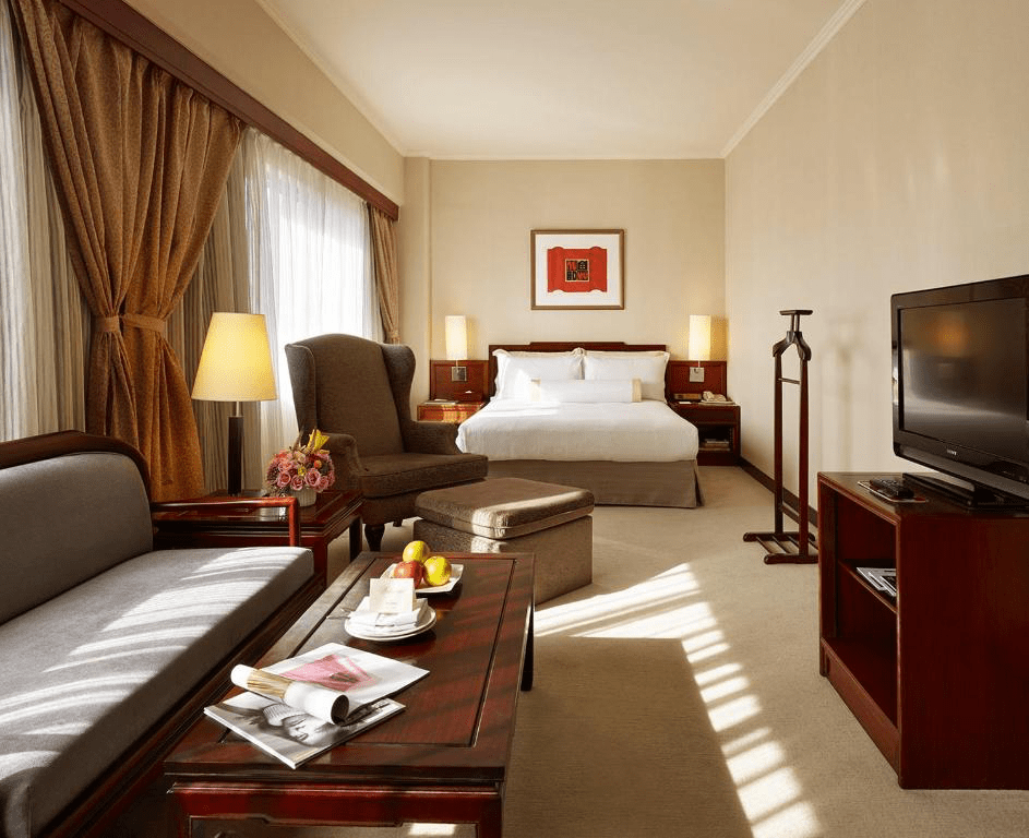 如果台北有一種安定的節奏，大概就在這裡，住進台北福華大飯店的一晚