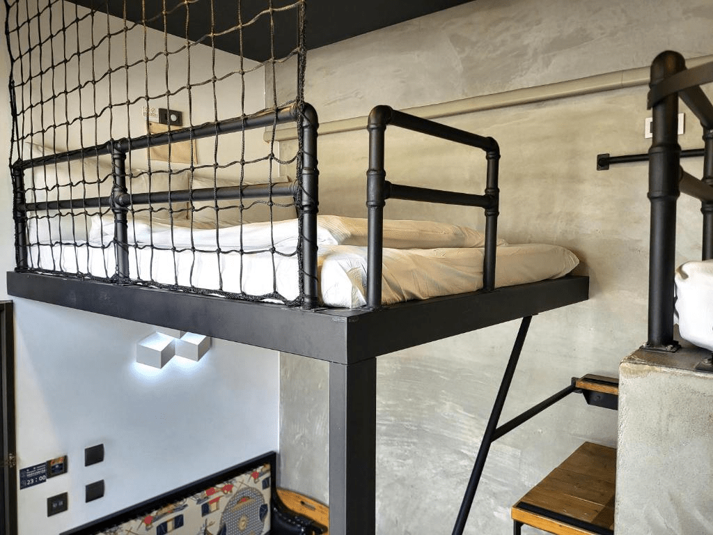 把行李放進台中街景裡，從逢甲到七期慢慢選一晚舒服的住宿