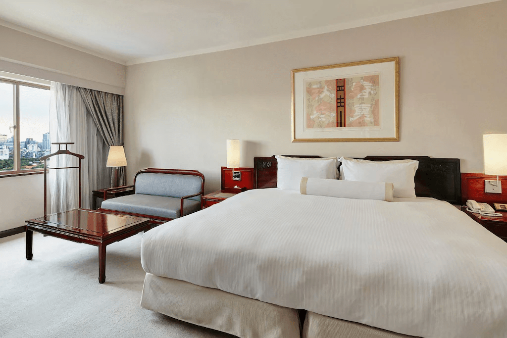 在大安區找一個不張揚的落腳處，入住台北福華飯店，讓住宿與美食自然接上行程