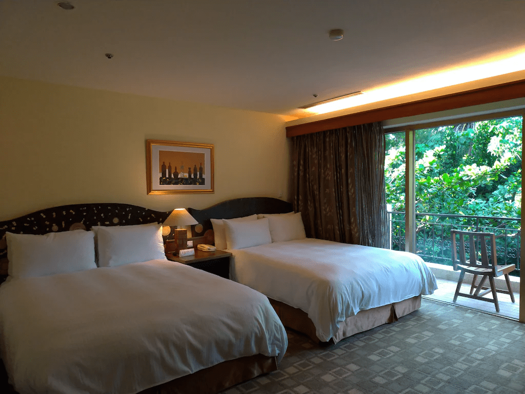 走進墾丁小灣海岸的慢日子，在墾丁福華渡假飯店住進被海風包圍的假期節奏