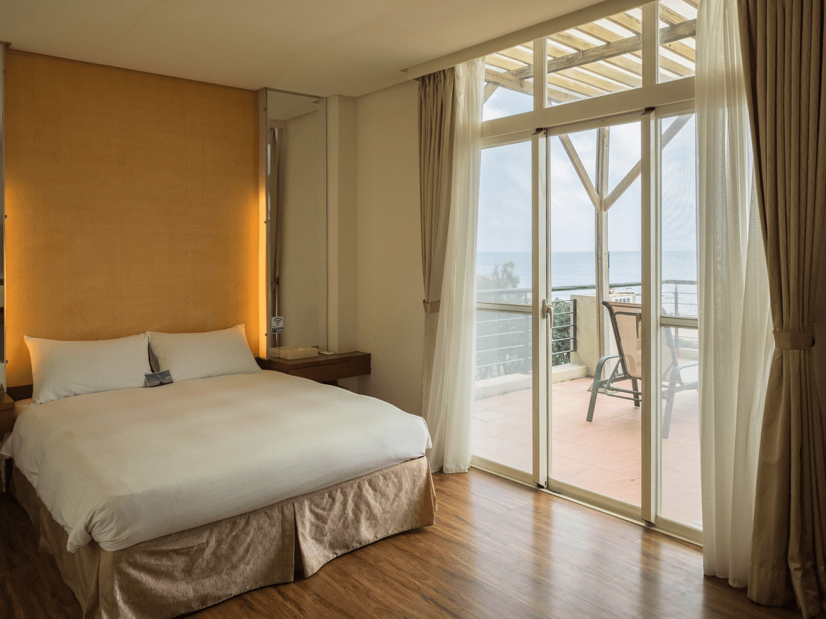 在墾丁旅行,住對地方比跑景點更重要,把時間留給海與生活的住宿選擇