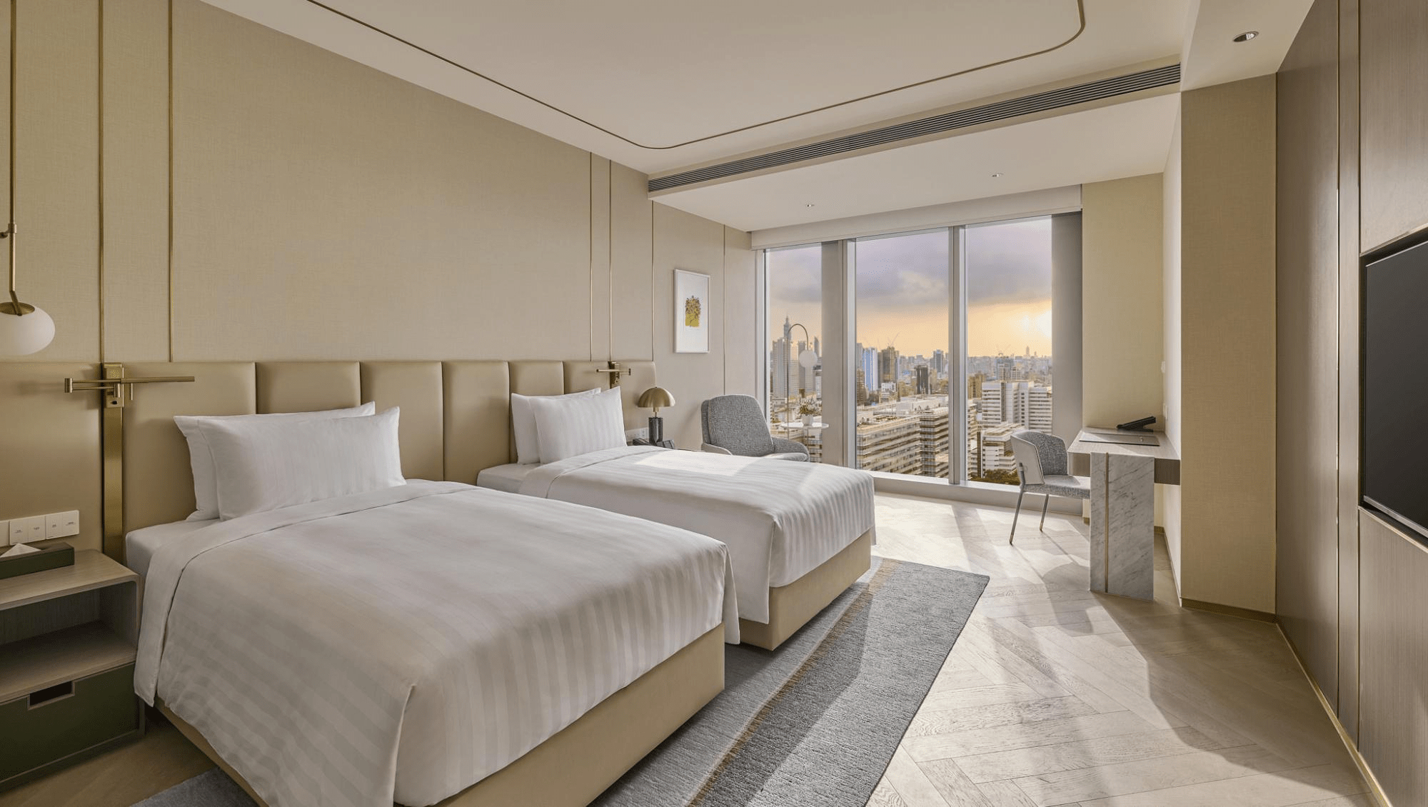 在城市邊界暫停一下，一夜入住台北漢來大飯店，收藏一份城市裡的靜好