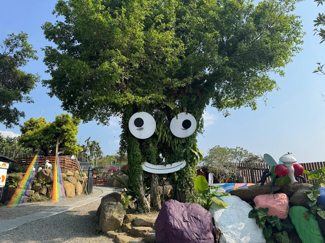 可愛動物區是孩子們的最愛，能近距離觀察與互動