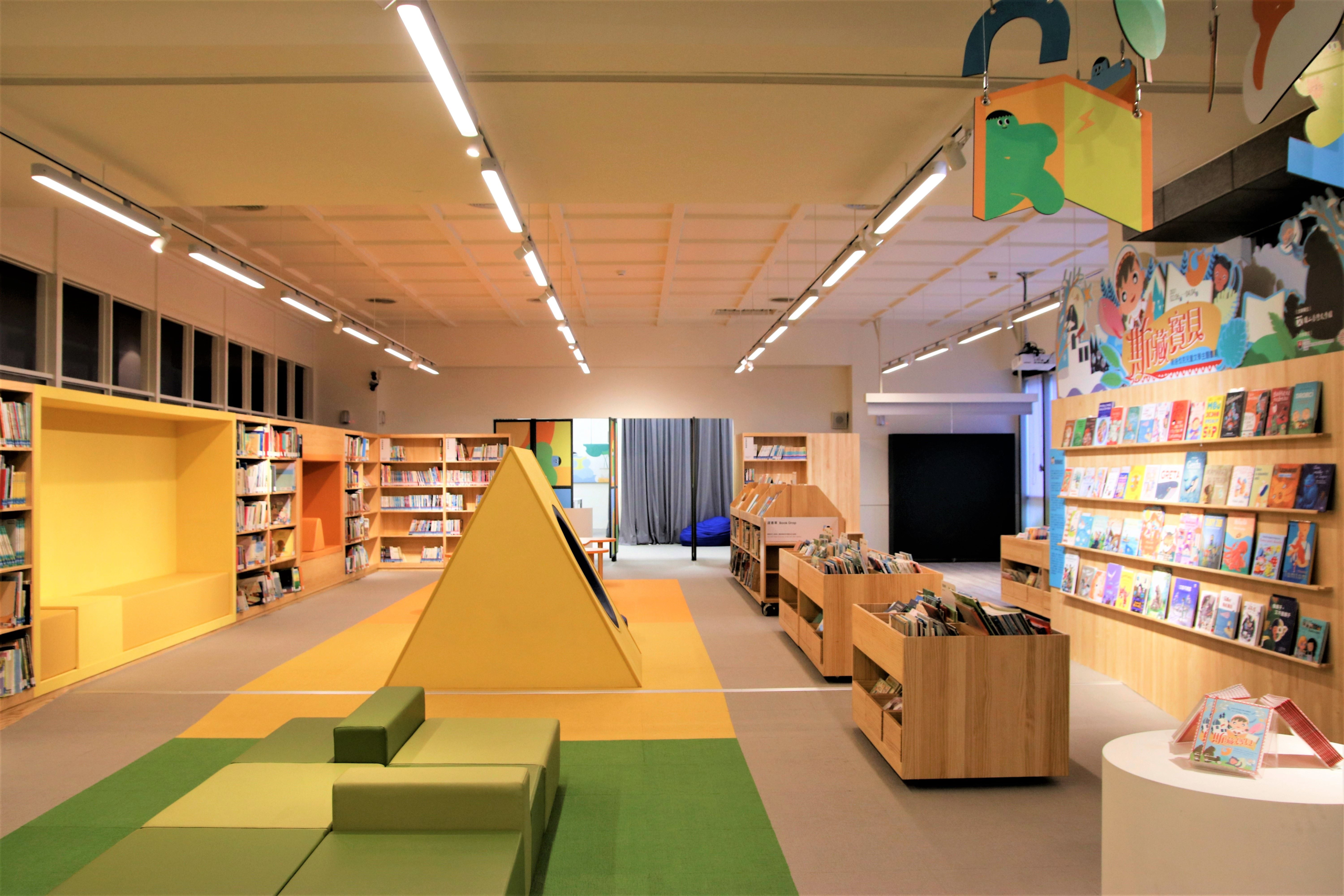 府城的慢步調旅程，百年建築的重生，在臺灣文學館帶你找回歷史的悸動