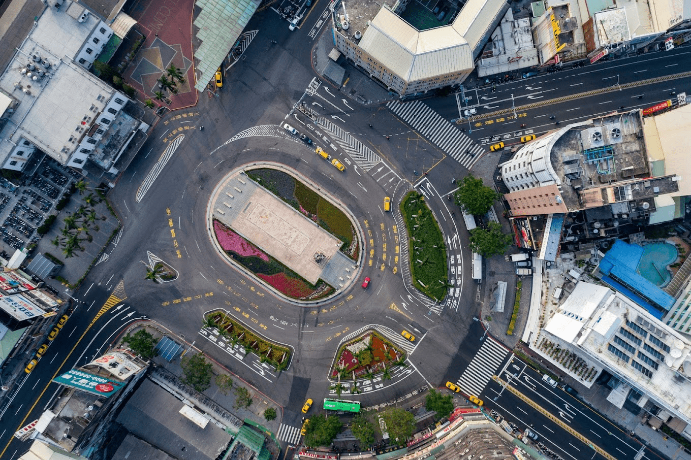 把移動的疲憊留在市中心，住一晚台南大飯店，慢慢讀懂這座城市的溫度