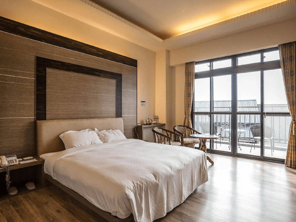 清晨沿著山路走進奧萬大，把住宿留在清境霧社一帶，在雲海與林間節奏裡慢慢出發