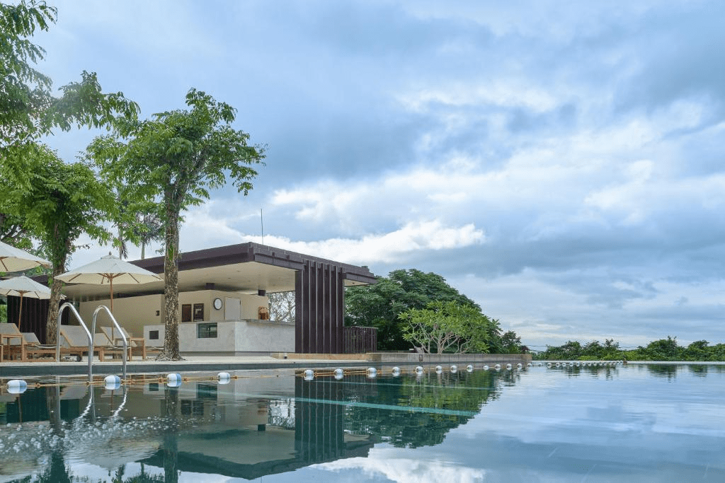 從城市轉進山裡的那一刻開始，在宜蘭礁溪入住礁溪老爺酒店，假期自然慢了下來